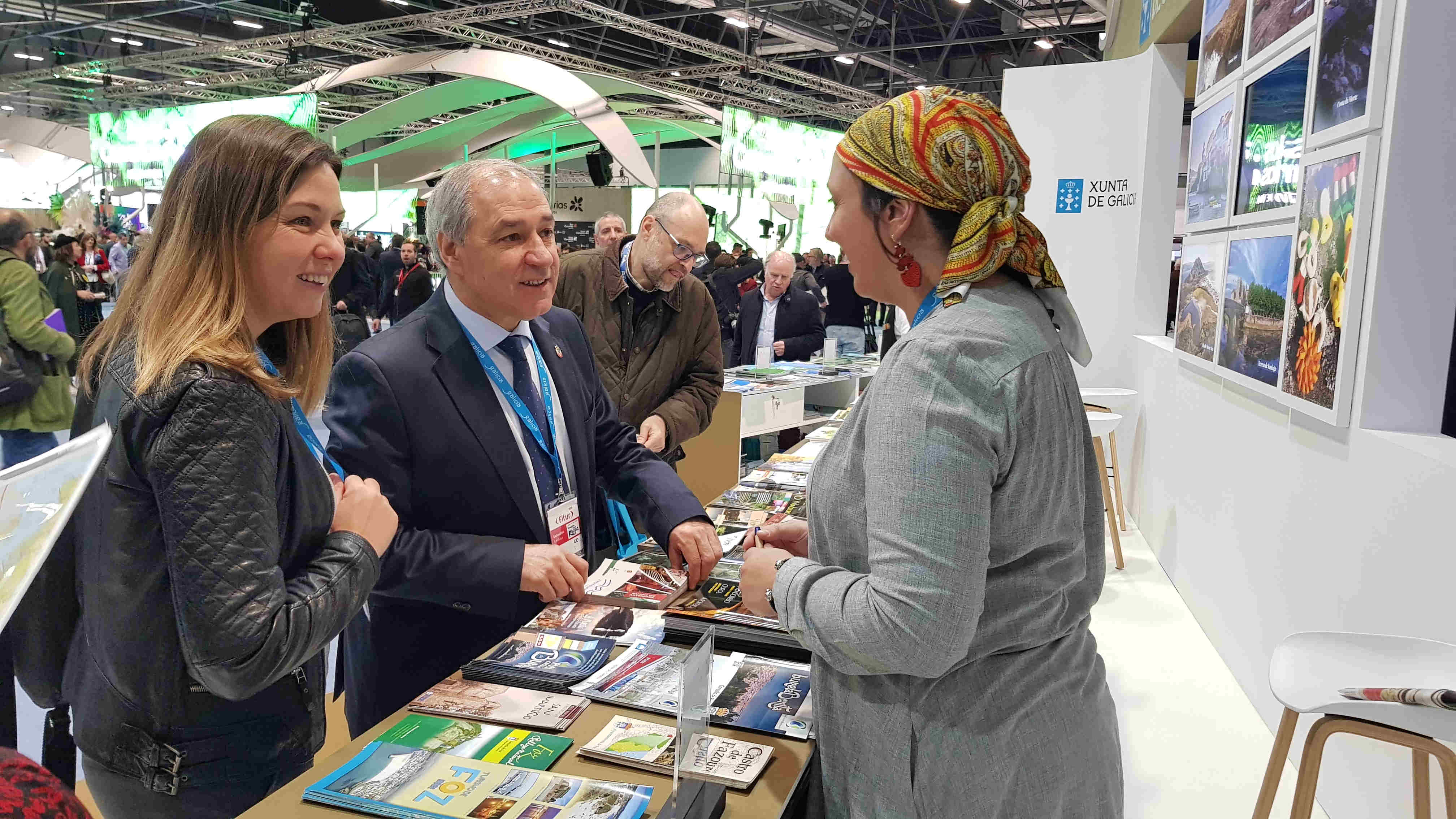 O Presidente da Deputación de Lugo, Jose Tomé, e a Deputada de Turismo, Pilar García en Fitur 2020 O Presidente da Deputación de Lugo, Jose Tomé, e a Deputada de Turismo, Pilar García en Fitur 2020