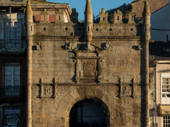 Puerta de Carlos V - Viveiro